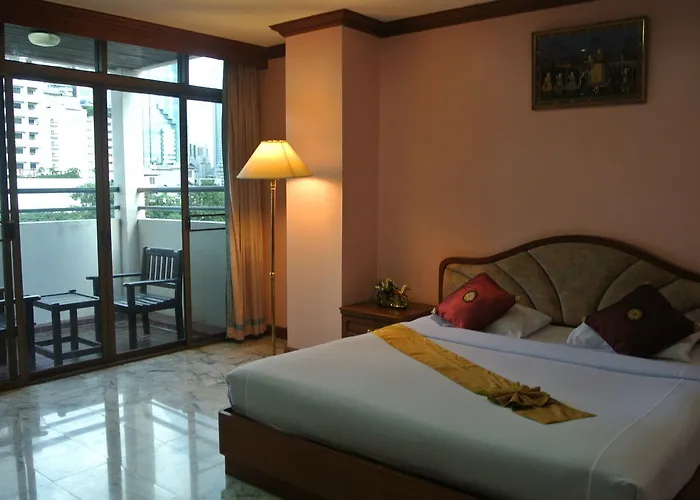 75 Paradise Lane Managed By Loft Group Hotel Bangkok